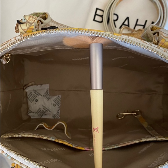 Brahmin NWT Daffodil med Duxbury with matching wallet - Picture 4 of 4